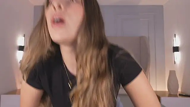 chloe d online show from 07.20.26