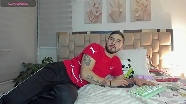 Vanessa and liam online show from 03.12.25