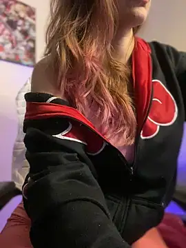 Pretty-10Woman online show from 12.20.24