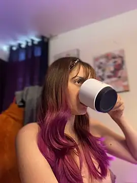 Pretty-10Woman online show from 01.26.25