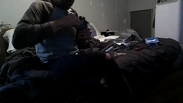 Bi curious86 online show from 10.26.25