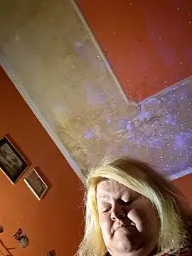 ducicsajsziii online show from 02.18.25