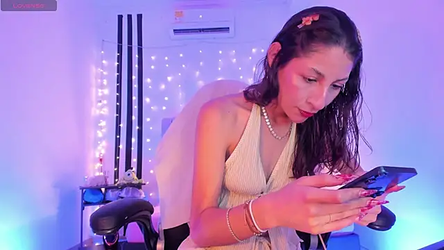 Gorgeous Team online show from 02.28.26