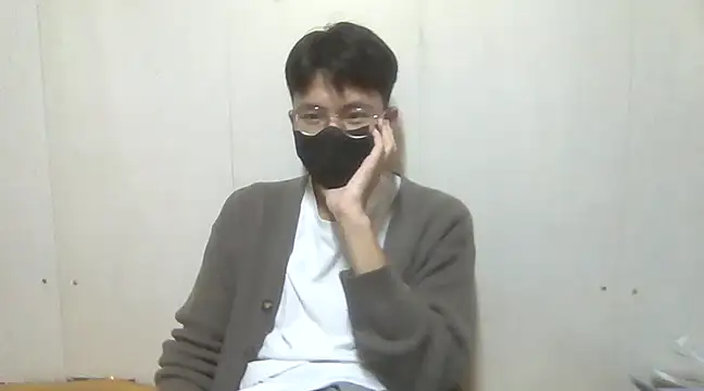 Gwencloudy online show from 01.11.25