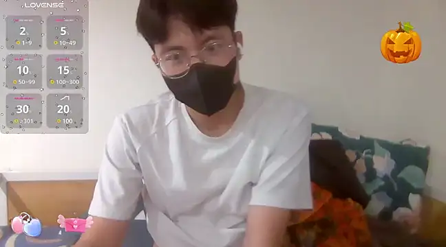 Gwencloudy online show from 03.15.25