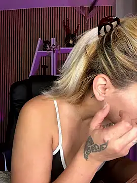 sofiah  online show from 01.10.26