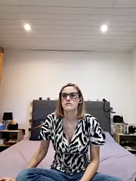 Snapshot of Madame_Callie chatting on 06.15.26 Madame Callie online show from 06.15.26
