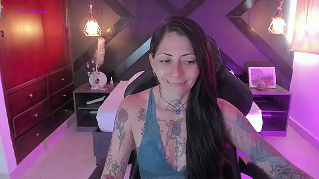 dark gotica online show from 10.10.25