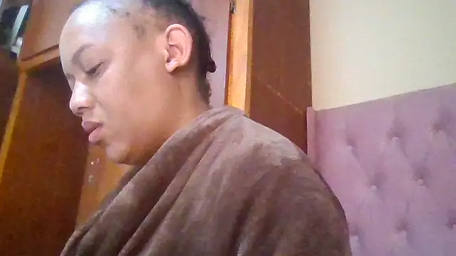 ShooingBunch online show from 12.15.25