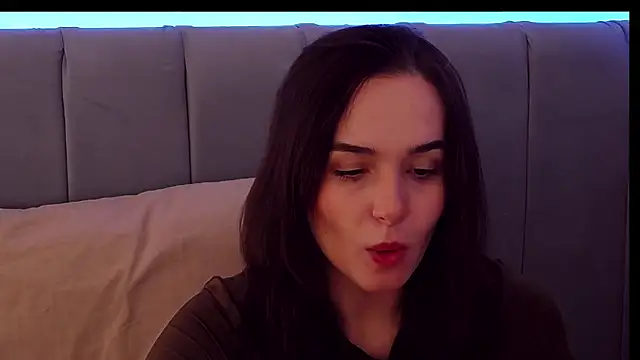 MeIisaLove online show from 11.22.25