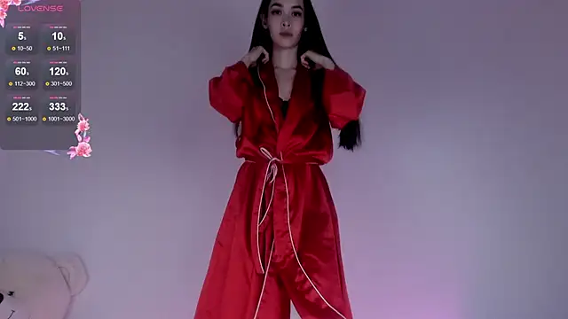 Snapshot of 666kisses chatting on 03.08.25 666kisses online show from 03.08.25