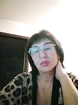 AlbinaXPretty online show from 12.03.25