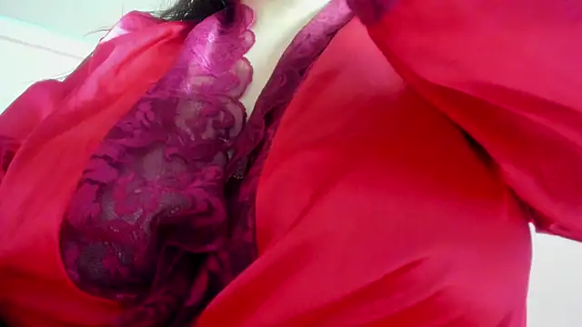 dolly zoe online show from 10.24.25