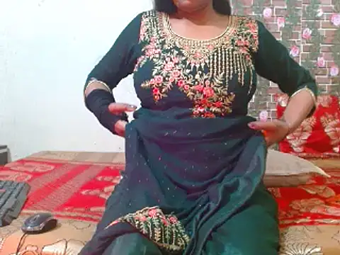 nikitahot3 online show from 02.16.25