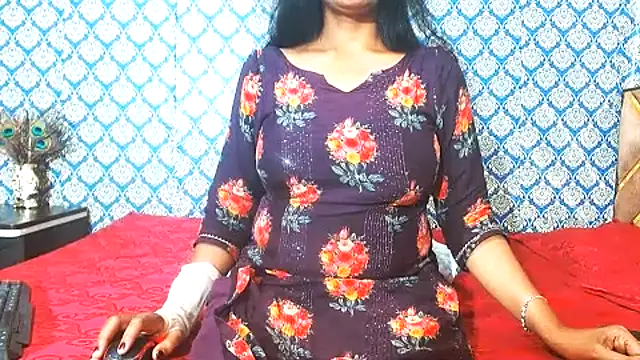 nikitahot3 online show from 10.12.25