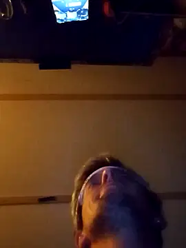 Snapshot of j_hollywood91 chatting on 10.28.25 j hollywood91 online show from 10.28.25