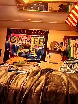 Snapshot of j_hollywood91 chatting on 10.31.25 j hollywood91 online show from 10.31.25