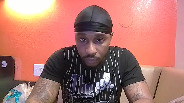 Stressreliever82 online show from 03.23.25