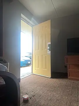 Stressreliever82 online show from 04.03.26