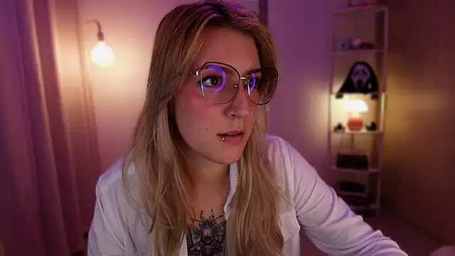 Dakotaa  online show from 04.24.26