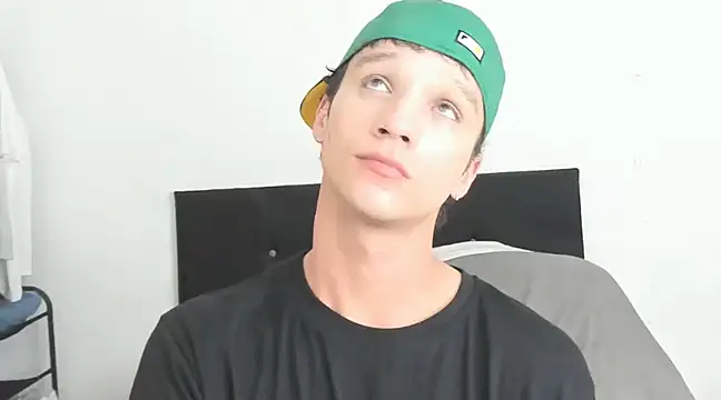 angelcortes online show from 12.03.24