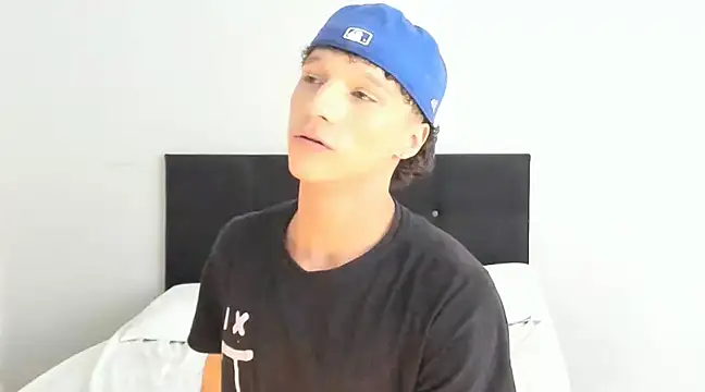 angelcortes online show from 03.11.25