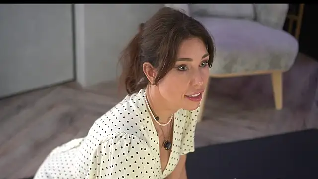 Arte Adelle online show from 07.16.26