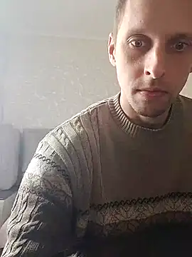 Snapshot of Yrikos1 chatting on 10.31.25 Yrikos1 online show from 10.31.25