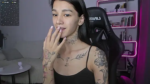 vinkitinkii online show from 12.05.24