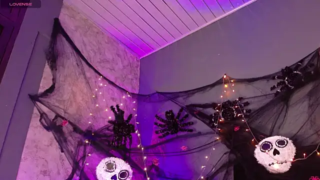  Gretta online show from 10.24.25