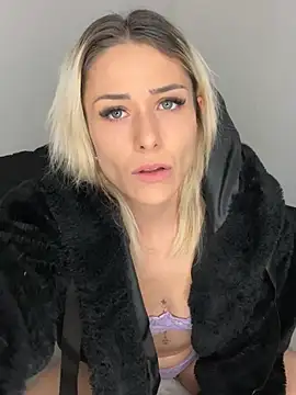 petrouchkaaa  online show from 03.21.25