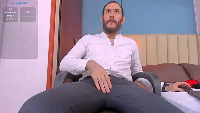 Snapshot of jeanpiere_ chatting on 10.01.25 jeanpiere online show from 10.01.25