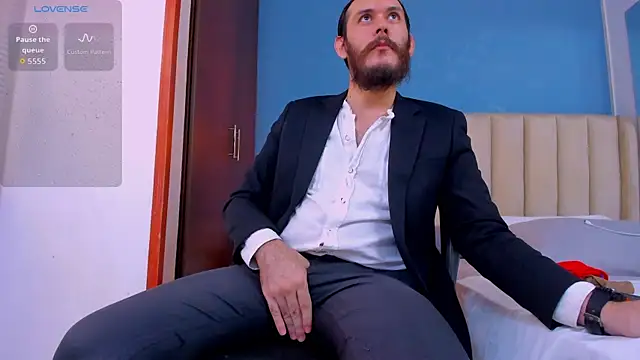 Snapshot of jeanpiere_ chatting on 10.12.25 jeanpiere online show from 10.12.25