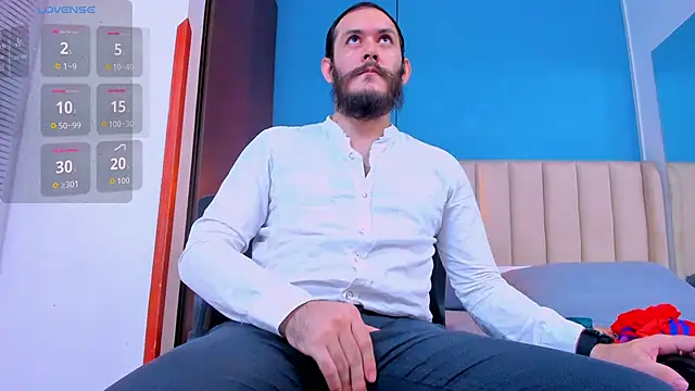 Snapshot of jeanpiere_ chatting on 10.15.25 jeanpiere online show from 10.15.25