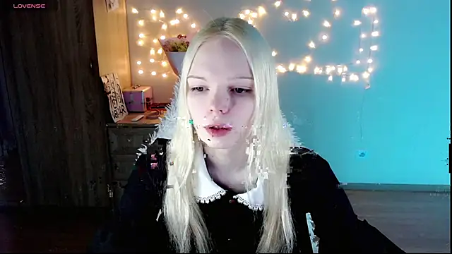 Emily Nyaffee online show from 02.26.25