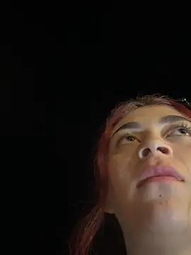 Snapshot of babesamanta chatting on 02.18.25 babesamanta online show from 02.18.25