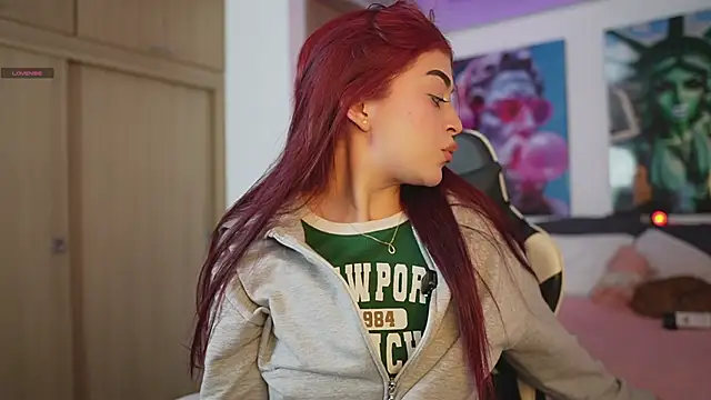 Snapshot of babesamanta chatting on 03.03.25 babesamanta online show from 03.03.25