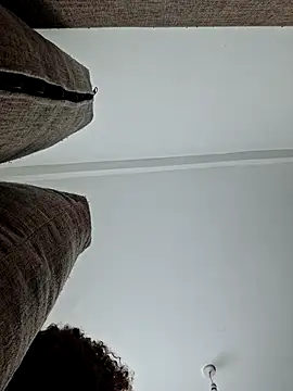 Snapshot of hornycreamybabe chatting on 05.18.26 hornycreamybabe online show from 05.18.26