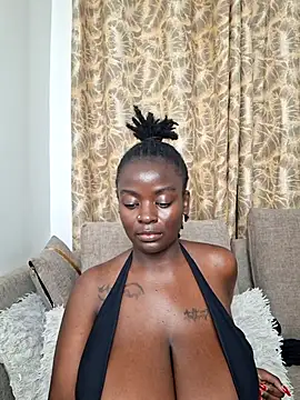 Snapshot of hornycreamybabe chatting on 06.23.26 hornycreamybabe online show from 06.23.26