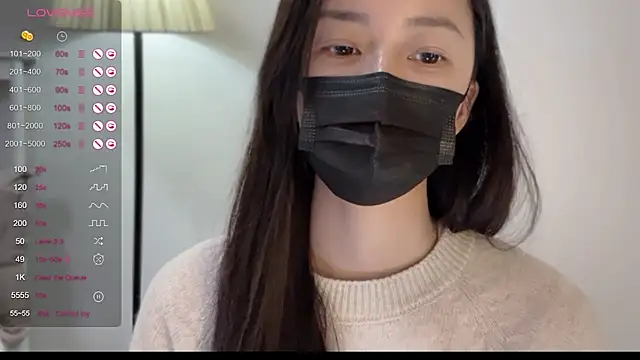 Snapshot of A-xena chatting on 01.12.25 A-xena online show from 01.12.25