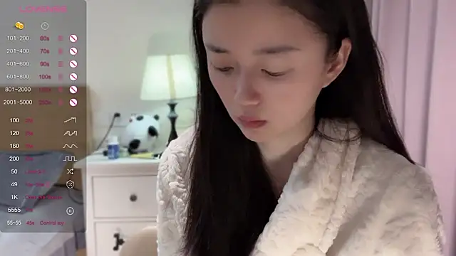 Snapshot of A-xena chatting on 01.30.25 A-xena online show from 01.30.25