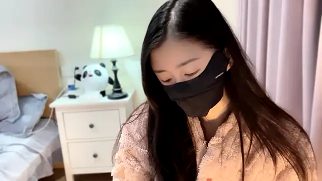 Snapshot of A-xena chatting on 02.07.25 A-xena online show from 02.07.25