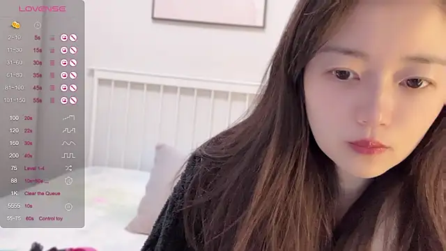 Snapshot of A-xena chatting on 03.01.25 A-xena online show from 03.01.25