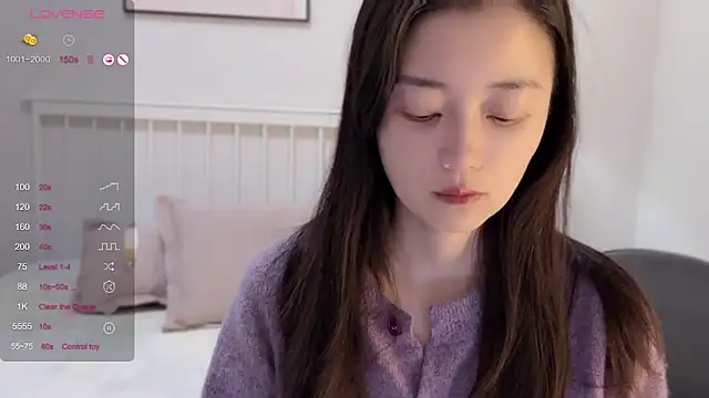 Snapshot of A-xena chatting on 03.02.25 A-xena online show from 03.02.25