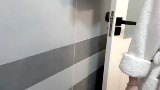 Snapshot of A-xena chatting on 03.08.25 A-xena online show from 03.08.25