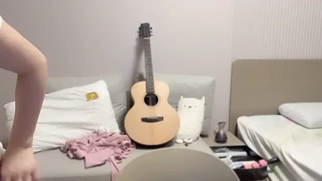 Snapshot of A-xena chatting on 10.20.25 A-xena online show from 10.20.25