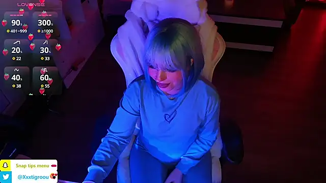PetiteAngel666 online show from 12.28.24