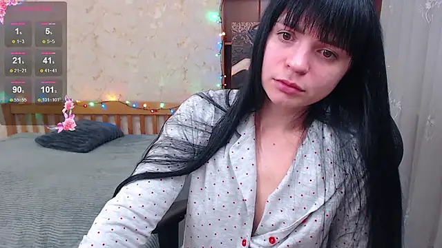 JuicyJess online show from 01.10.26