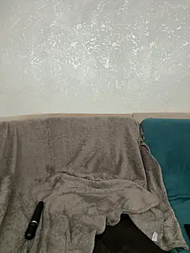 Snapshot of JuicyJess chatting on 04.24.26 JuicyJess online show from 04.24.26