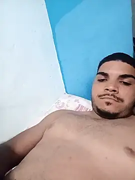 Snapshot of willsafado02 chatting on 10.24.25 willsafado02 online show from 10.24.25